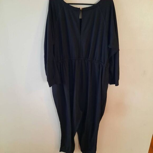Torrid Black Jumpsuit With Pockets 4X - Picture 5 of 6